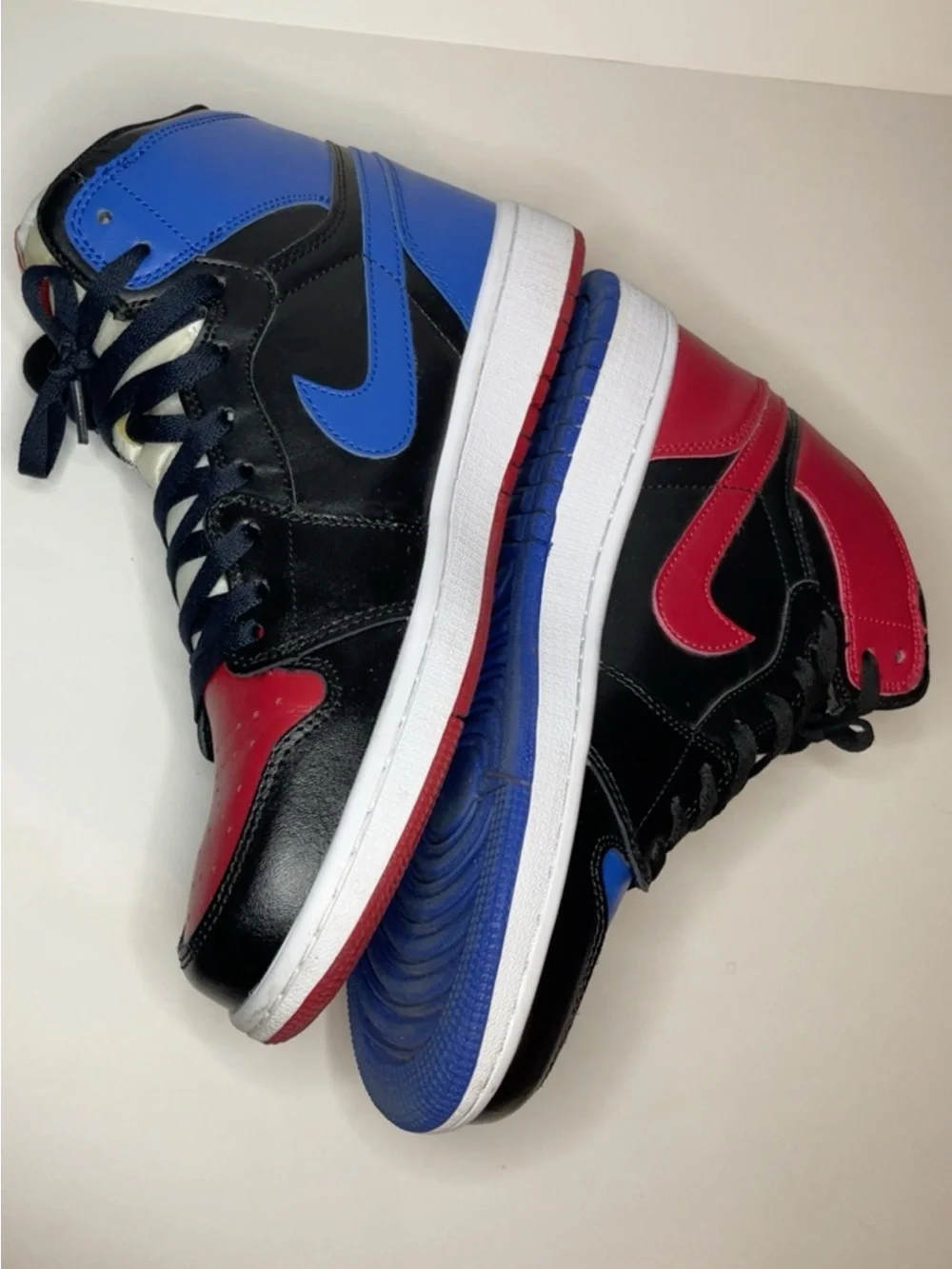 Air Jordan 1 Mid “Top 3” Red Blue Black Men’s Size 9.5